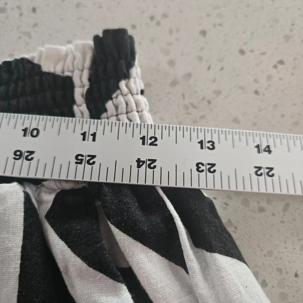 Forcynthia‎ Shorts Womens XL Linen Black White Print Smocked Waist Pockets